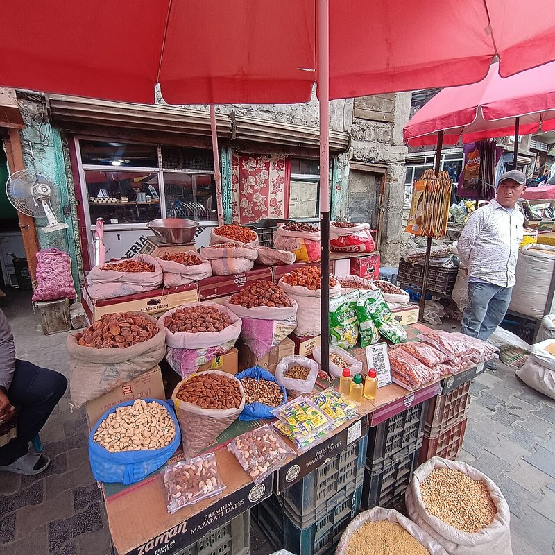 Dry Fruits & Nuts